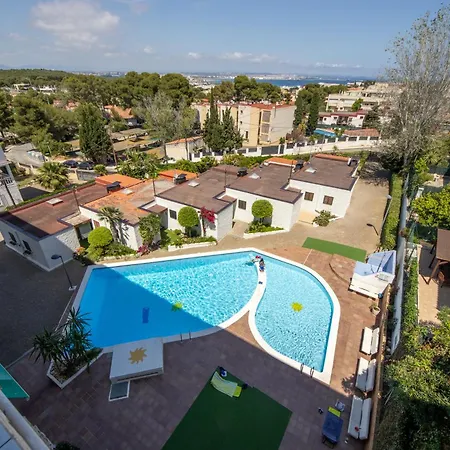 Homes & Go Estival Apartment